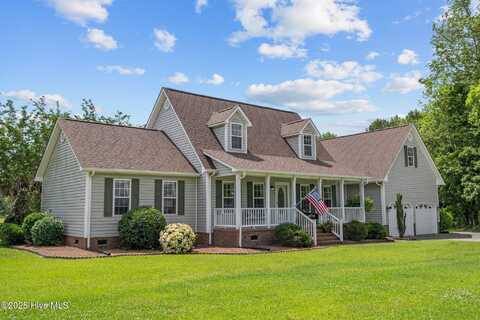 715 Willbrook Circle, Sneads Ferry, NC 28460
