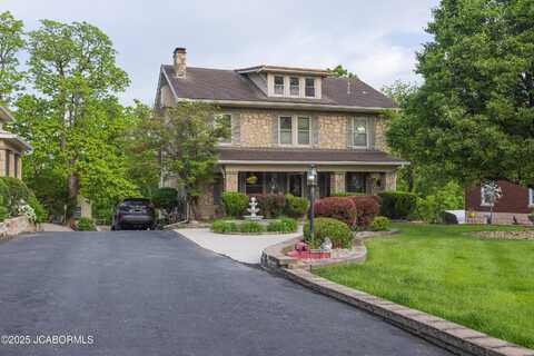 1116 MOREAU DRIVE, Jefferson City, MO 65101