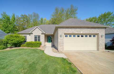 2216 Lake Wood Drive, Jackson, MI 49203