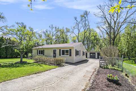 235 Wimple Street, Grass Lake, MI 49240