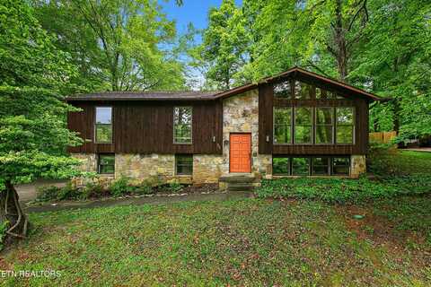 901 Two Notch Drive, Knoxville, TN 37920