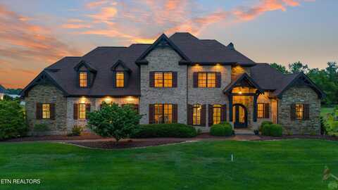 316 Spoondrift Court, Louisville, TN 37777