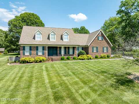 2110 Chesterfield Drive, Maryville, TN 37803