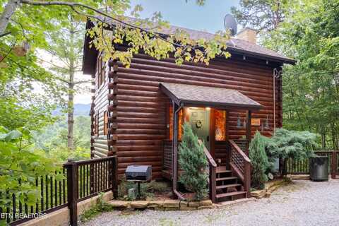 4186 Evans Chapel Rd, Sevierville, TN 37876