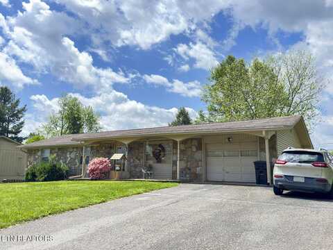 7713 Widdecomb Rd, Powell, TN 37849