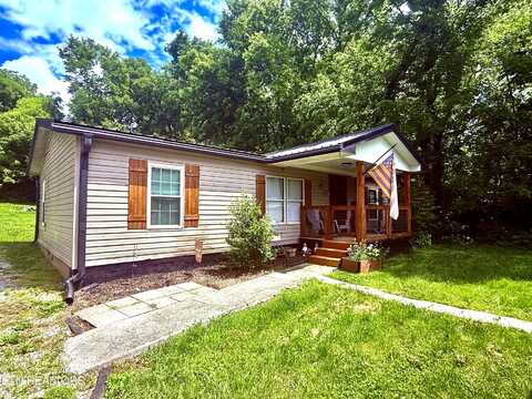 714 Fair St, Sweetwater, TN 37874