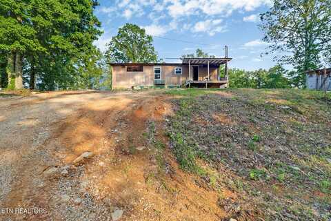 558 New Hope Rd, Rockwood, TN 37854