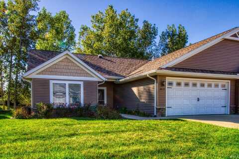 2015 Vixen Ln, Warsaw, IN 46582