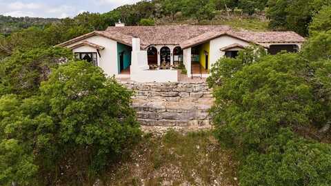 800 Landmark Lane, Kerrville, TX 78028