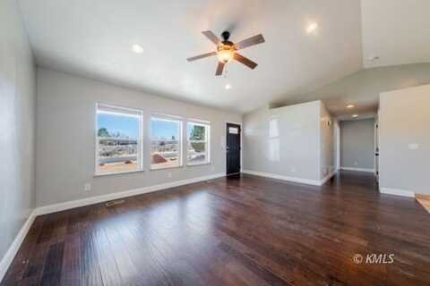 690 W Chamberlain Dr, Kanab, UT 84741