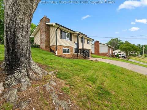 323 Evergreen Circle, Poca, WV 25159