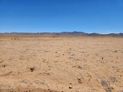 5966 N Patrick Dr, Kingman, AZ 86401