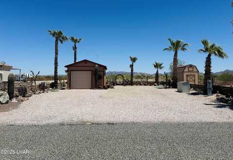 311 N Moon Mountain Ave #56, Quartzsite, AZ 85346