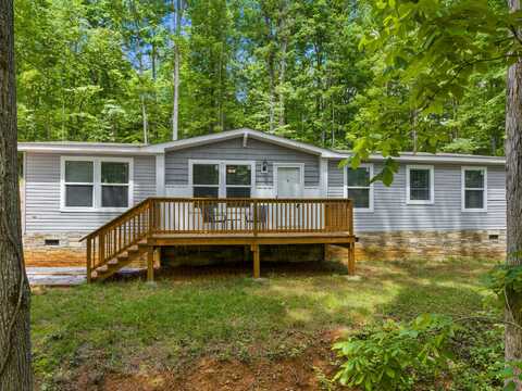 1452 Lower English Creek Road, Newport, TN 37821