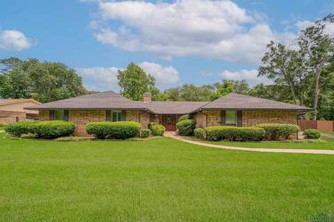 1902 W Warwick Circle, Longview, TX 75601