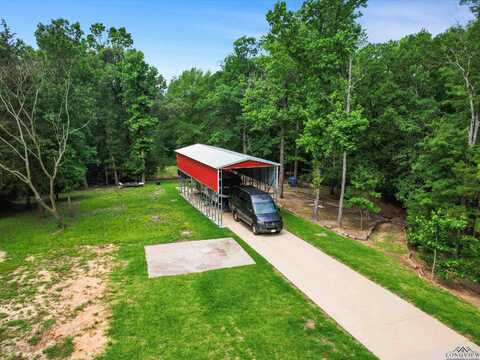 197 Beman Rd, Gladewater, TX 75647
