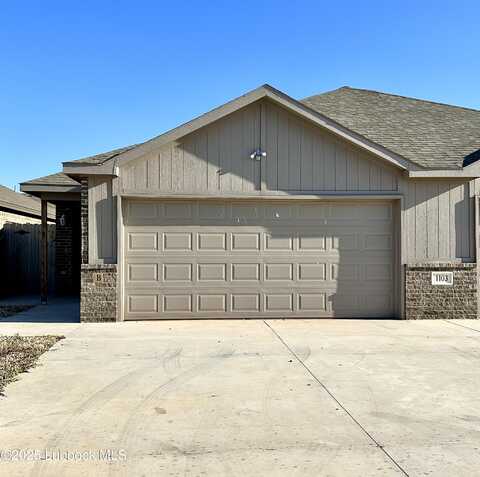 1103 Preston Trail, Wolfforth, TX 79382