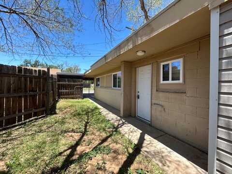 2220 29th Street, Lubbock, TX 79411