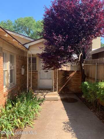 2804 B 20th Street, Lubbock, TX 79410
