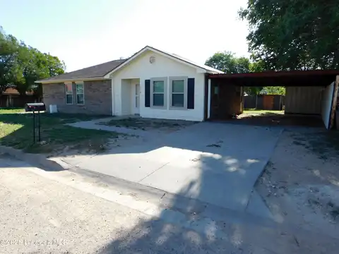 112 Quincy Street, Muleshoe, TX 79347