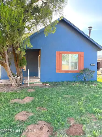 6425 E Woodrow Road, Slaton, TX 79364