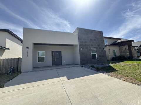 5521 Conroe St, Laredo, TX 78046