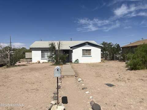 704 S 10th Street, Deming, NM 88030