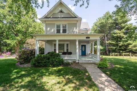 308 S Kansas Street, Highland, KS 66035