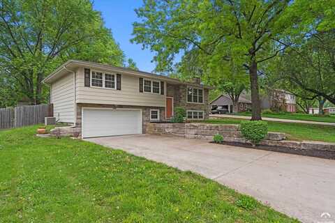 1010 W 27th Street, Lawrence, KS 66046