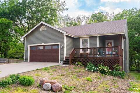 1112 Acorn Street, Eudora, KS 66025
