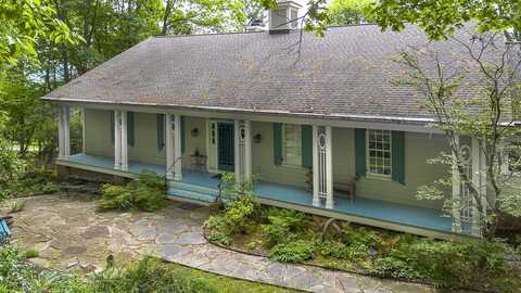 88 Deer Dr, Lexington, VA 24450