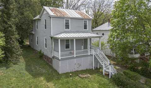 11 Tucker St, Lexington, VA 24450