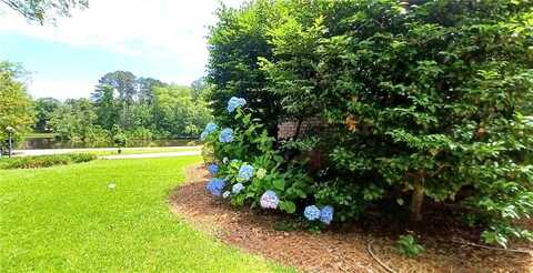 2104 OAK BOWERY ROAD, OPELIKA, AL 36801