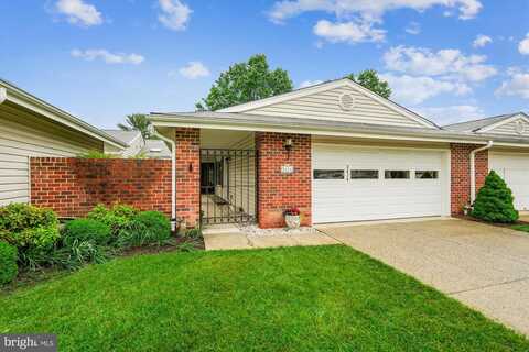 3414 ISLAND CREEK CT #127-B, SILVER SPRING, MD 20906