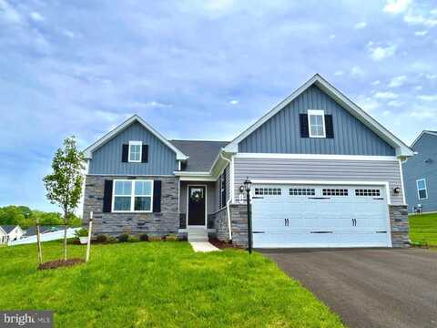 17 PERSPECTIVE PL, HEDGESVILLE, WV 25427