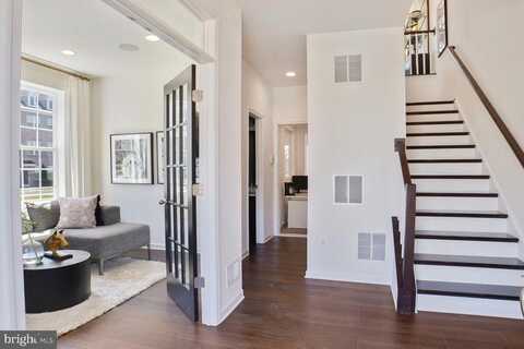 2670 SIERRA NEVADA AVE, UPPER MARLBORO, MD 20774