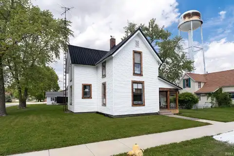 122 W Perrin Street, Mulberry, IN 46058