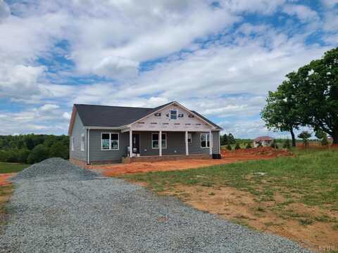 1903 Horseshoe Road, Appomattox, VA 24522