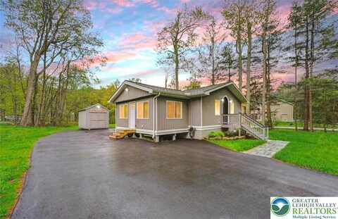 304 Ruger Lane, Coolbaugh Twp, PA 18466