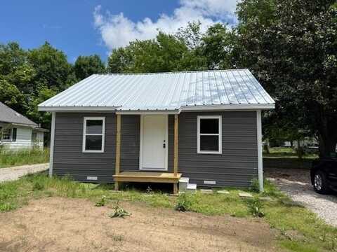 85 DEBERRY, Savannah, TN 38372
