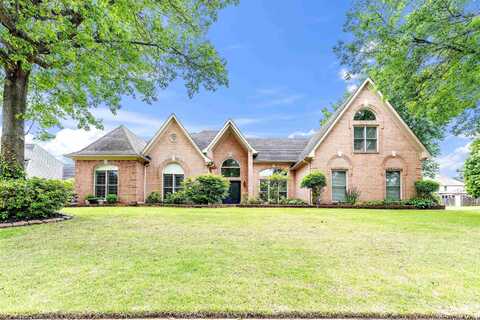 1975 ALMADALE FARMS, Collierville, TN 38017