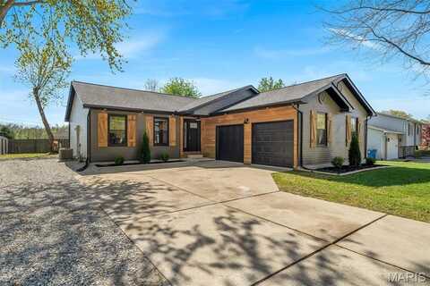 219 Woodland Drive, Edwardsville, IL 62025
