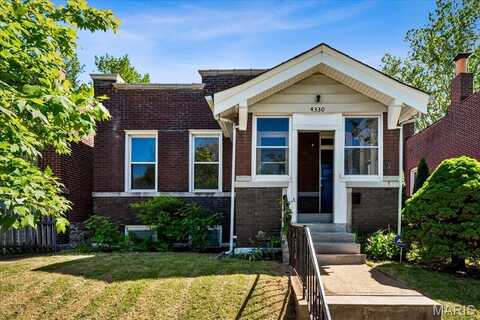 4330 Connecticut Street, Saint Louis, MO 63116