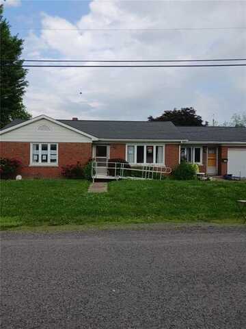 106 N Monroe Street, Trenton, IL 62293