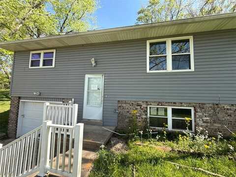 1756 Northwoods Court, Cape Girardeau, MO 63701