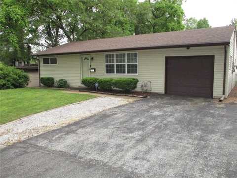 1604 Pin Oak Lane, Swansea, IL 62226