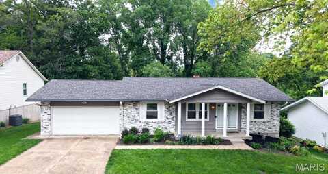 1124 Crested View Drive, Saint Louis, MO 63146