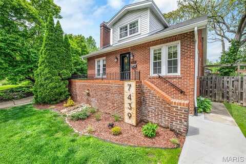 7439 Wellington Avenue, University City, MO 63130