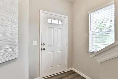 226 W Wellspring Way, Saint Charles, MO 63303