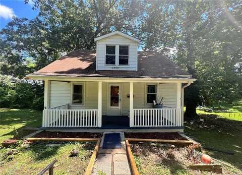 1305 Clawson Street, Alton, IL 62002